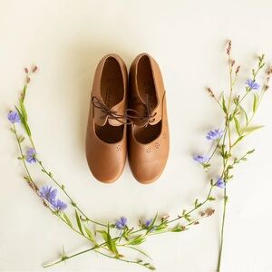 Adelisa Sol Mary Janes {Women's Leather Shoes} Mary Jane Shoes